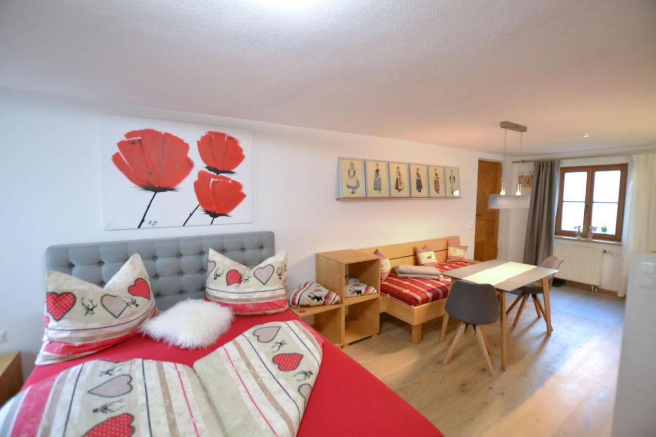Studio Stubaier Herzblut Apartment Neustift im Stubaital Bagian luar foto